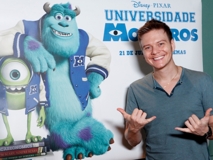 Michel Teló se transforma em monstro no novo filme da Disney